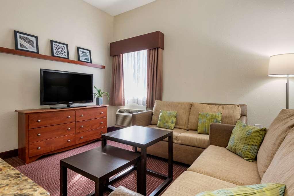 Quality Inn Zephyrhills-Dade City Экстерьер фото