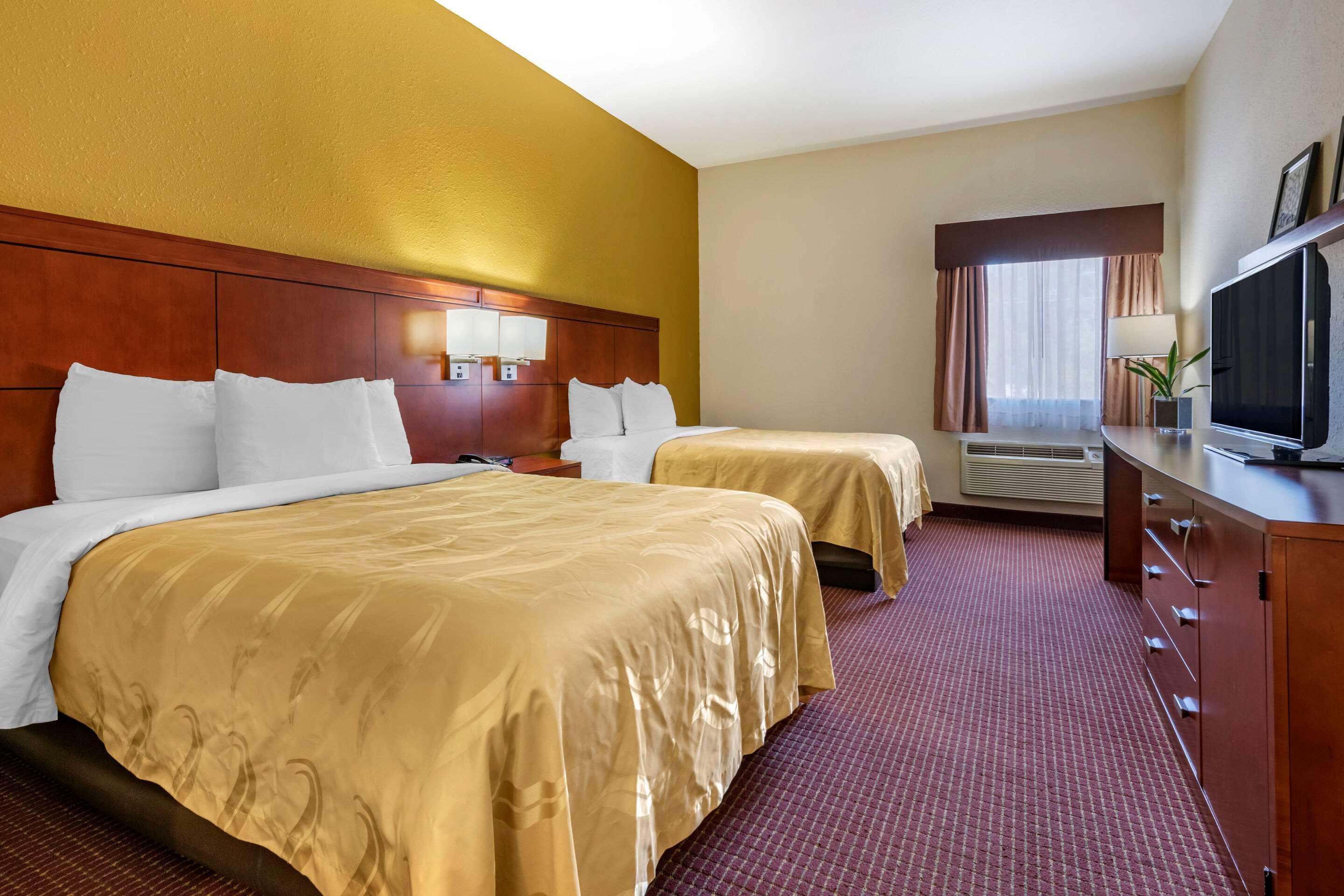 Quality Inn Zephyrhills-Dade City Экстерьер фото