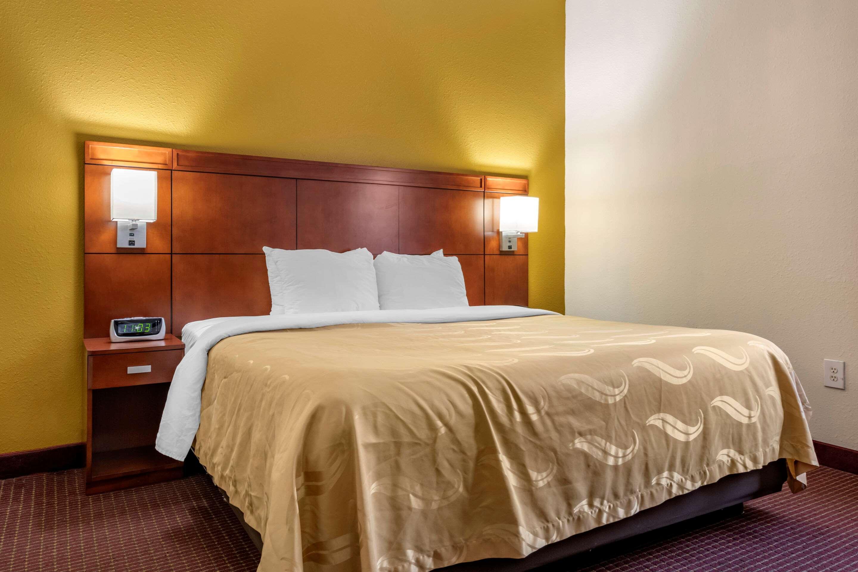 Quality Inn Zephyrhills-Dade City Экстерьер фото