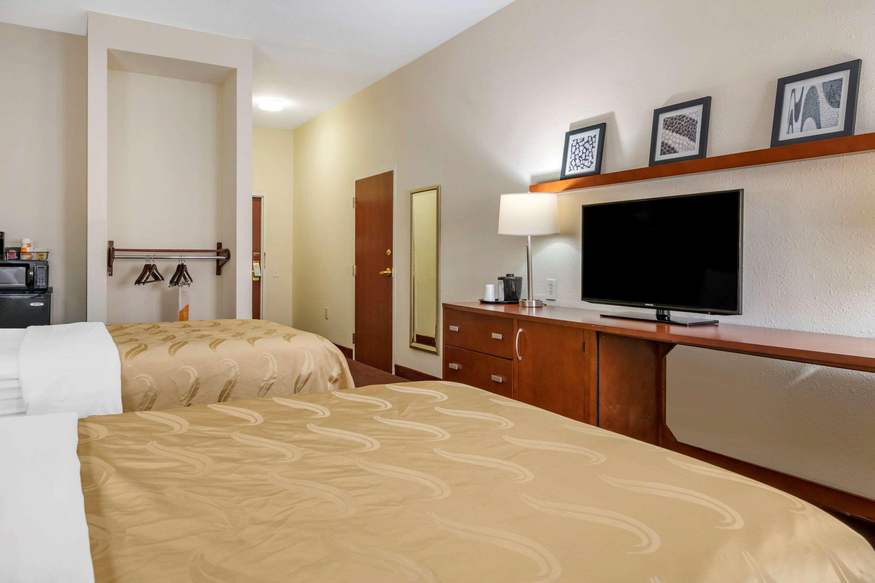 Quality Inn Zephyrhills-Dade City Экстерьер фото