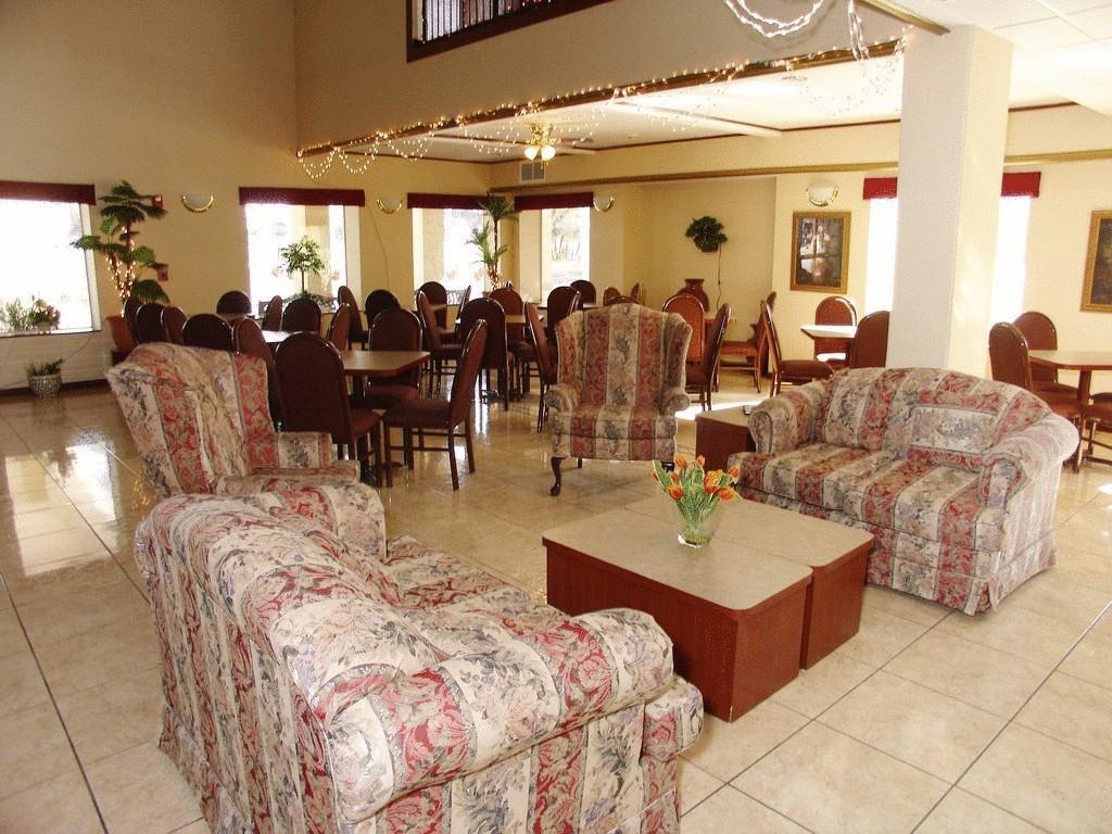 Quality Inn Zephyrhills-Dade City Экстерьер фото