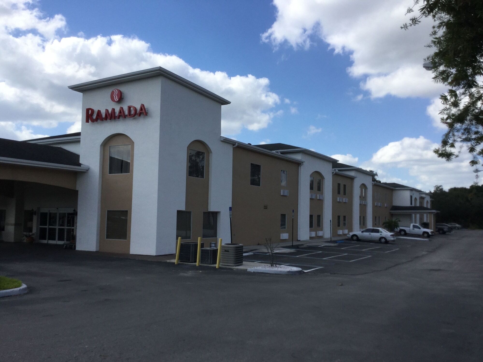 Quality Inn Zephyrhills-Dade City Экстерьер фото